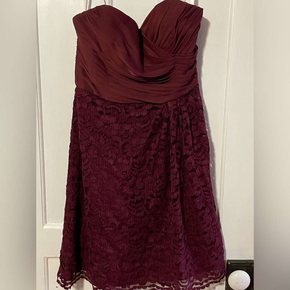 Women’s graduation/ semi formal/ prom dress